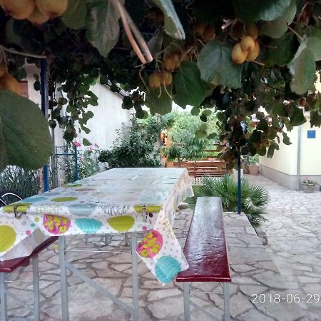 Apartman Vivian Pola Esterno foto