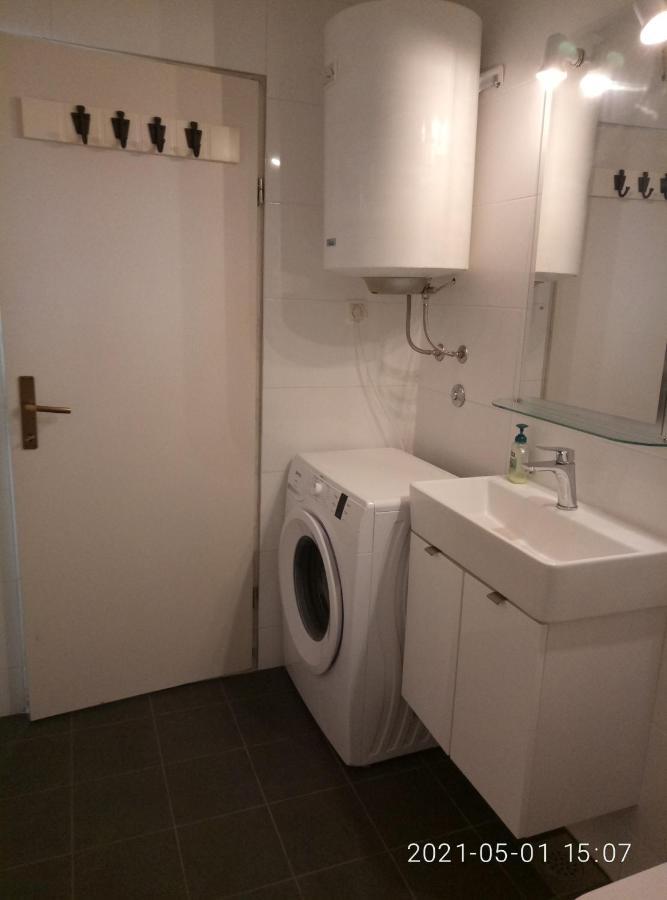 Apartman Vivian Pola Esterno foto