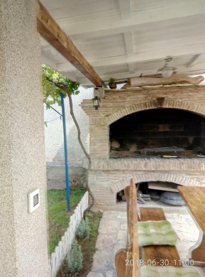 Apartman Vivian Pola Esterno foto