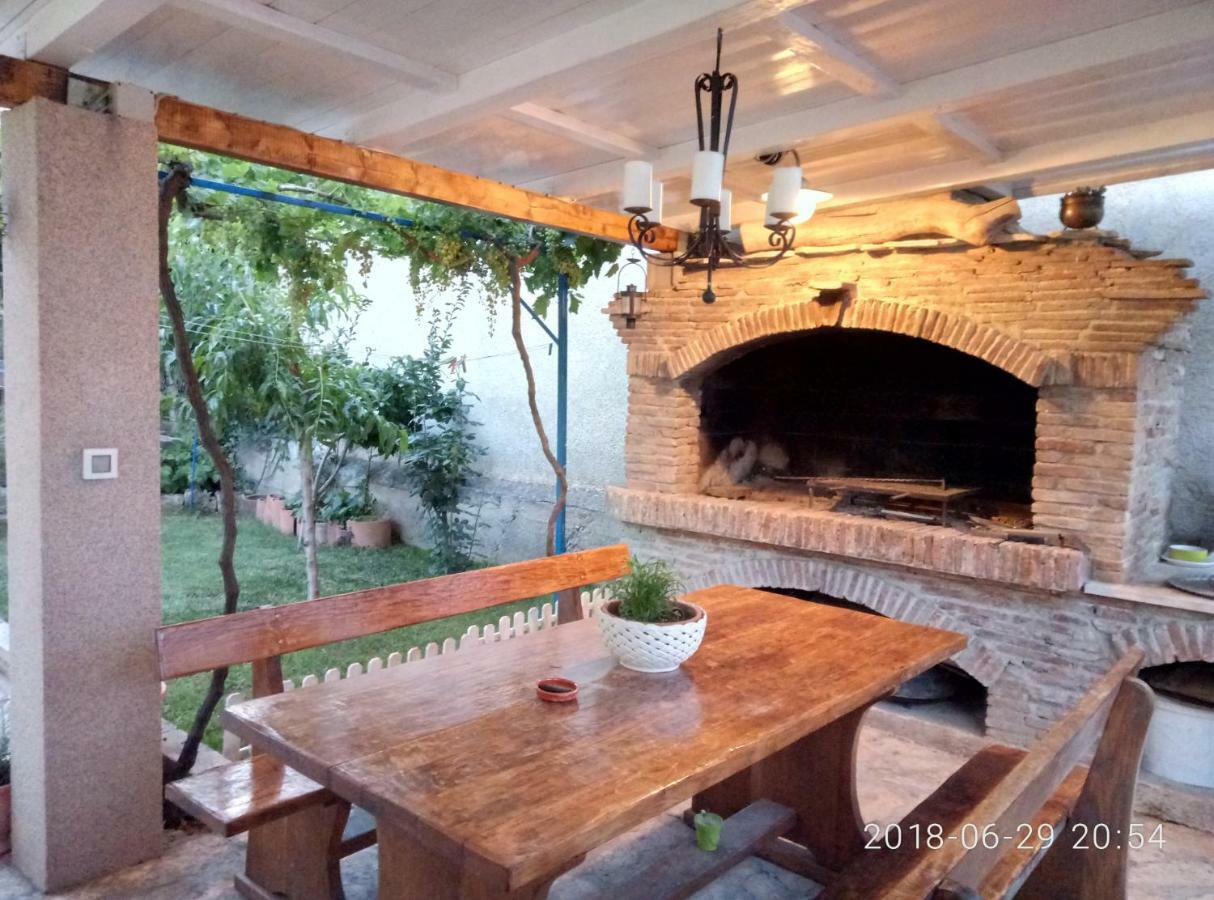 Apartman Vivian Pola Esterno foto