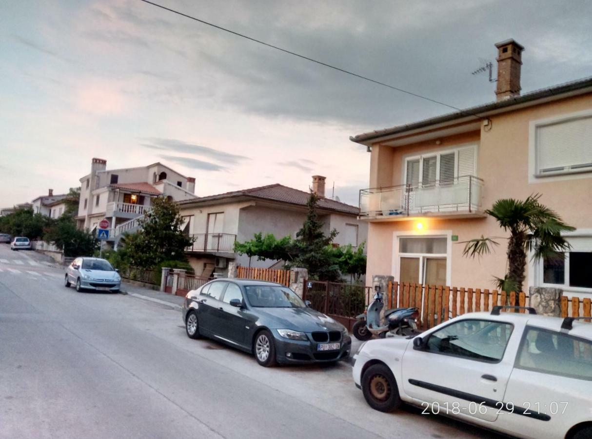Apartman Vivian Pola Esterno foto