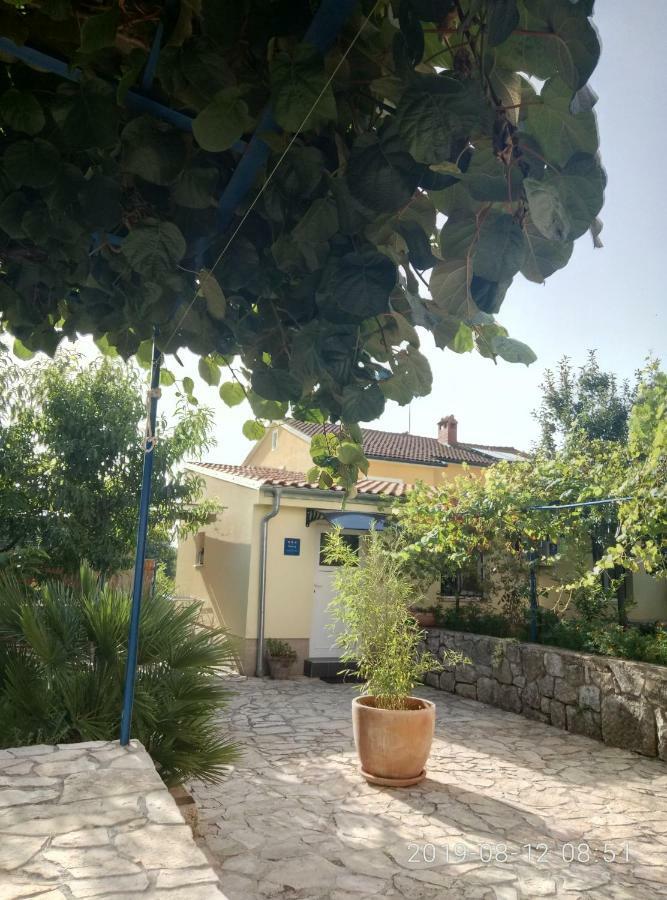 Apartman Vivian Pola Esterno foto